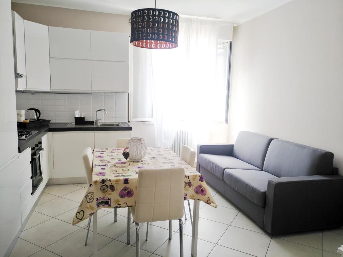 Mamma Casa Marina Center Apartments Rimini Exteriér fotografie